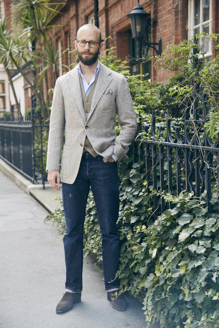Trousers to wear with grey jackets – Reader question – Permanent Style