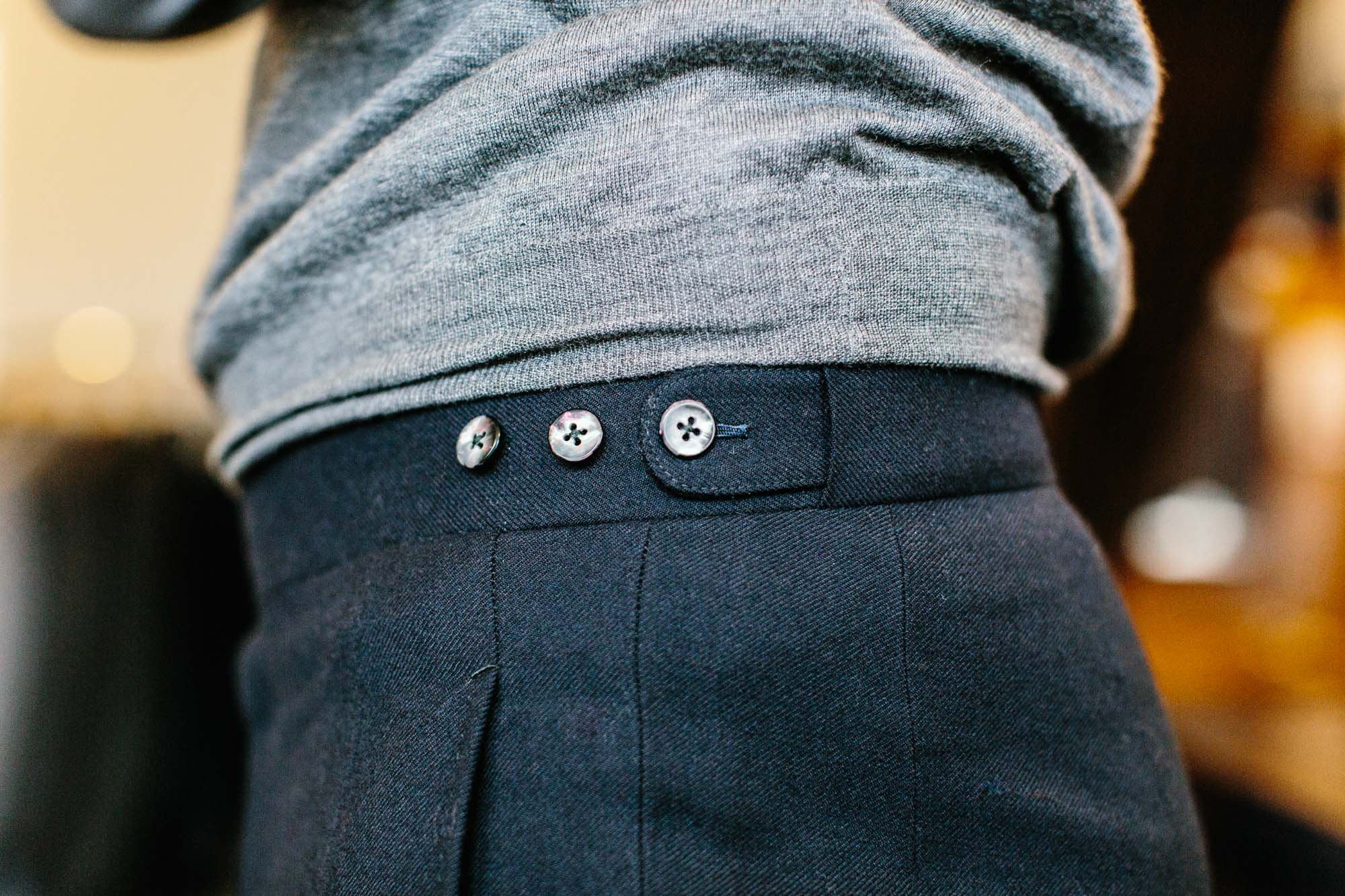 BLACK PANTS WITH GOLD BUTTONS - TARANKO