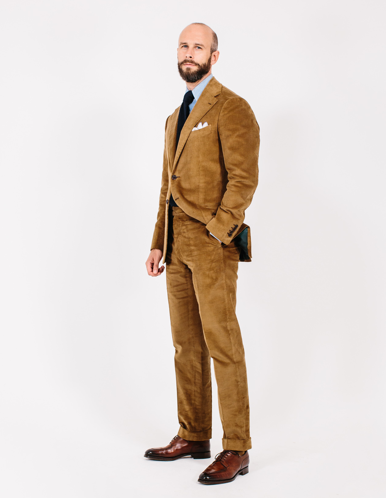 The Top Men's Trends Fall 2019: Louche and Elegant Suits - Global