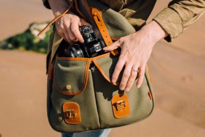A/MARELLI x Chapman camera bag: Review – Permanent Style