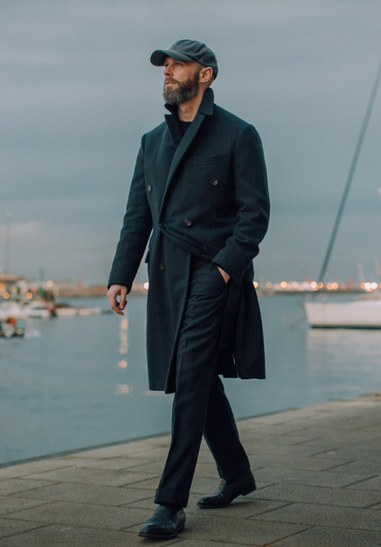 Ettore de Cesare bespoke navy overcoat – Permanent Style