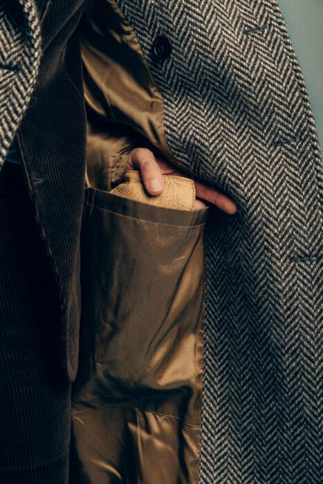 Louis Partridge Modeling Pictures Blanket Fleece Textile Decor